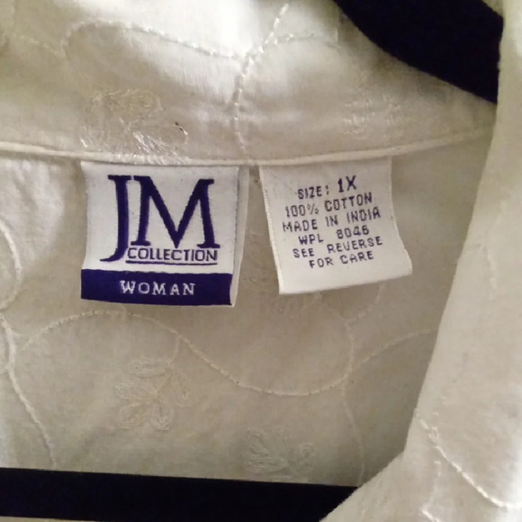 Womans 1X JM Collection White Embroidered Floral Button Down Shirt Relaxed Fit - Picture 2 of 5